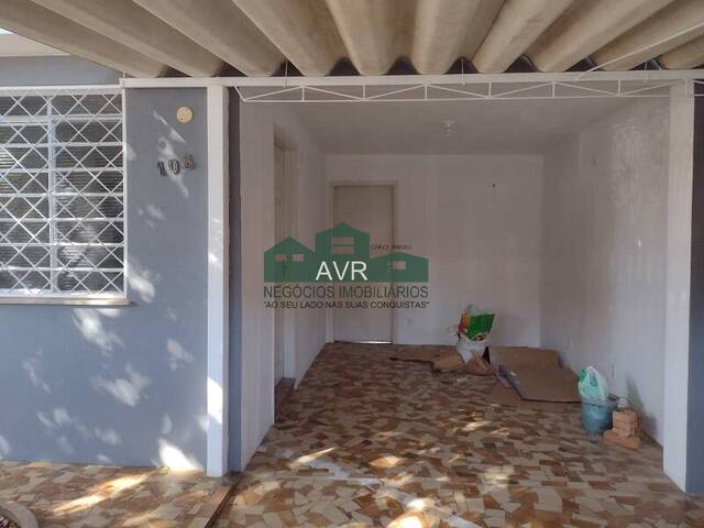#69 - Casa para Venda em Campinas - SP