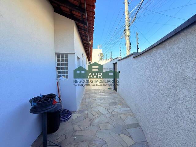 #84 - Casa para Venda em Jundiaí - SP - 2